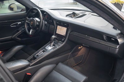 2017 Porsche 911 Turbo S