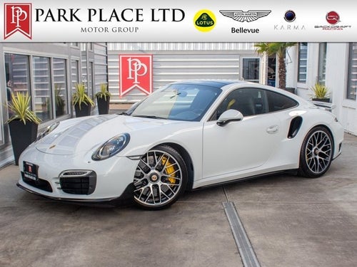 2016 Porsche 911 Turbo S