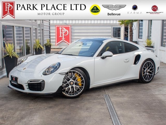 2016 Porsche 911 Turbo S