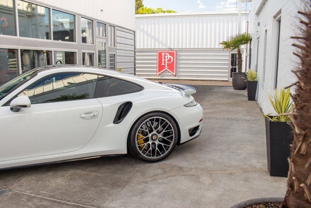 2016 Porsche 911 Turbo S