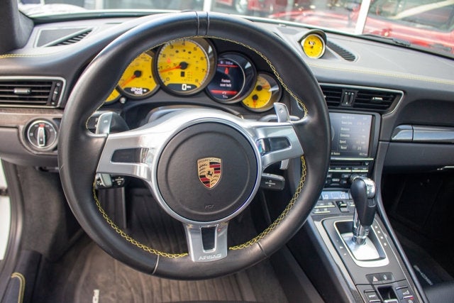 2016 Porsche 911 Turbo S