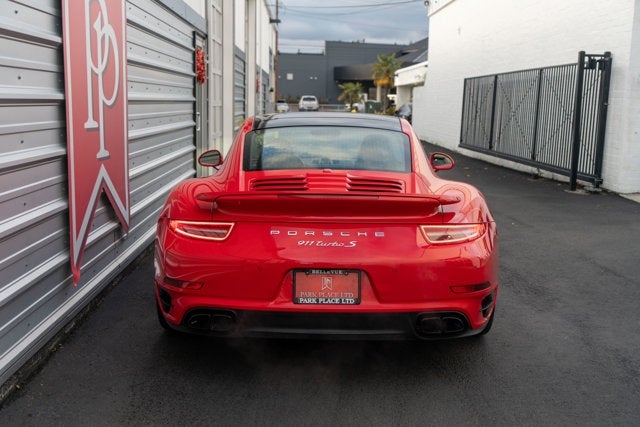 2015 Porsche 911 Turbo S
