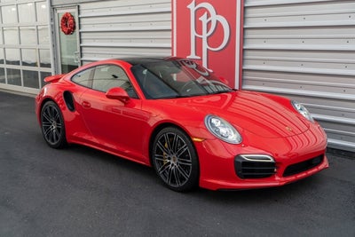 2015 Porsche 911 Turbo S