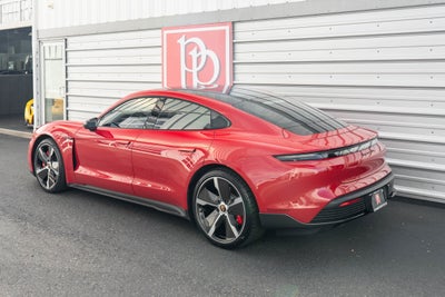 2023 Porsche Taycan GTS