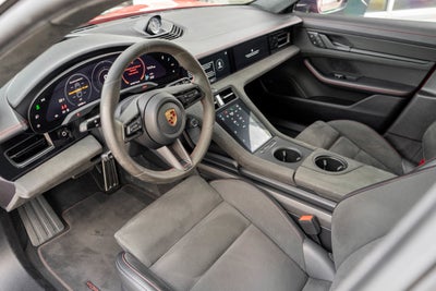 2023 Porsche Taycan GTS