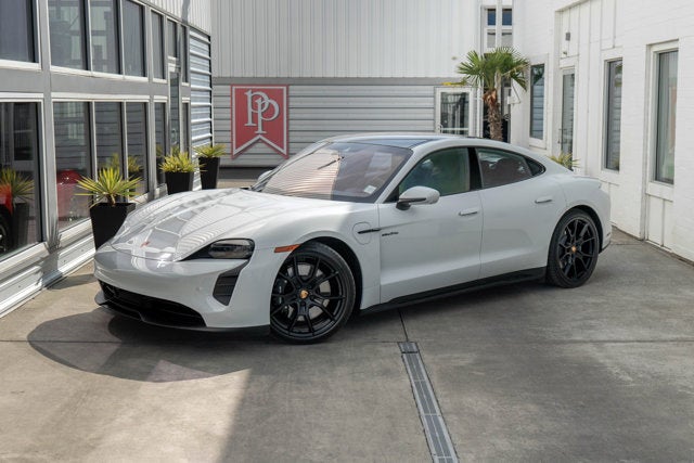 2023 Porsche Taycan GTS