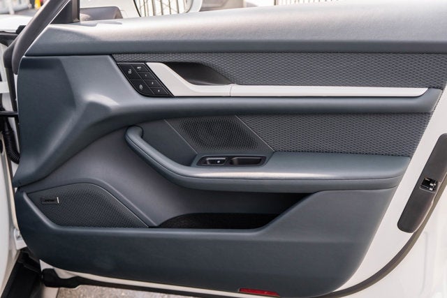 2023 Porsche Taycan GTS