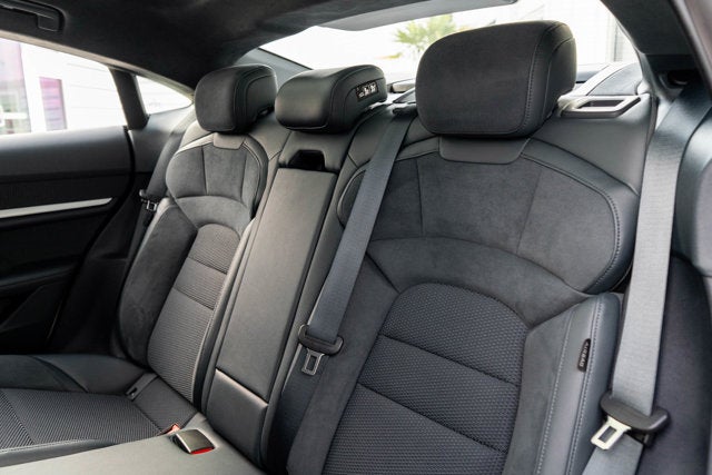 2023 Porsche Taycan GTS