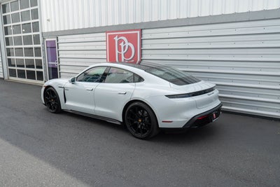 2023 Porsche Taycan GTS