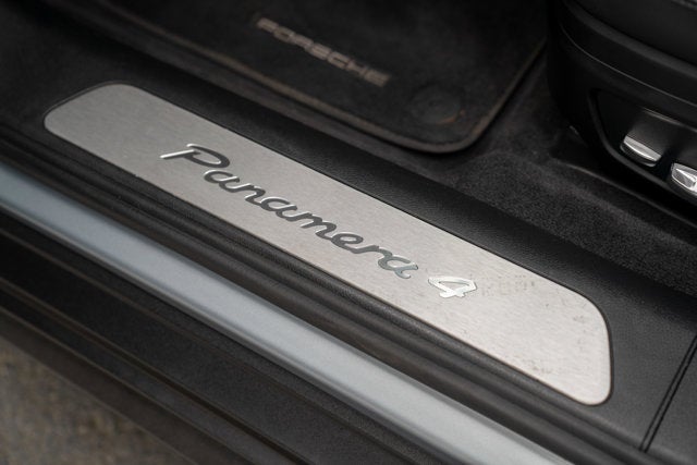 2018 Porsche Panamera 4 E-Hybrid