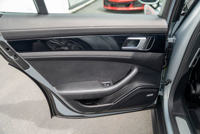 2018 Porsche Panamera 4 E-Hybrid