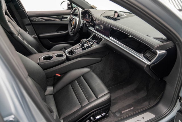 2018 Porsche Panamera 4 E-Hybrid