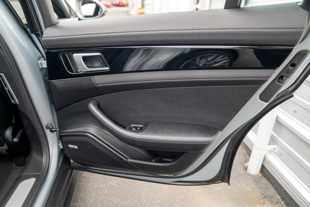 2018 Porsche Panamera 4 E-Hybrid