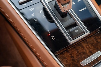 2018 Porsche Panamera 4 E-Hybrid