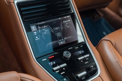 2018 Porsche Panamera 4 E-Hybrid