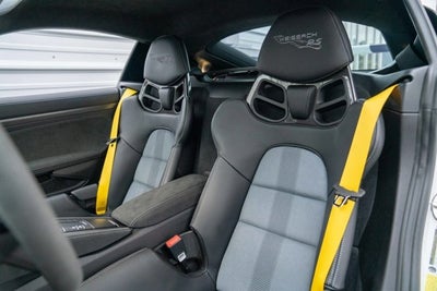 2024 Porsche 718 Cayman GT4 RS