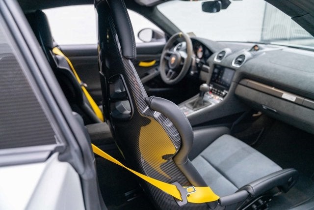 2024 Porsche 718 Cayman GT4 RS