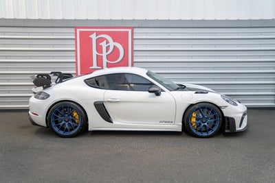 2024 Porsche 718 Cayman GT4 RS