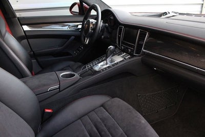 2013 Porsche Panamera GTS