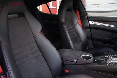 2013 Porsche Panamera GTS
