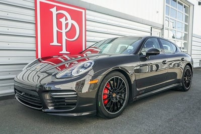 2015 Porsche Panamera GTS