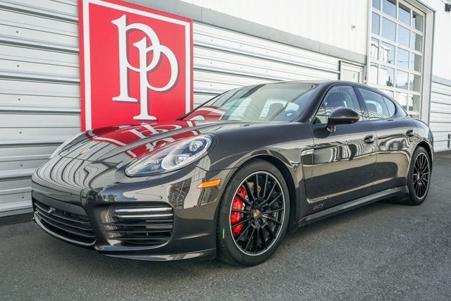 2015 Porsche Panamera GTS