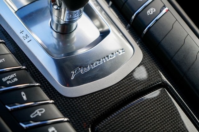 2015 Porsche Panamera GTS