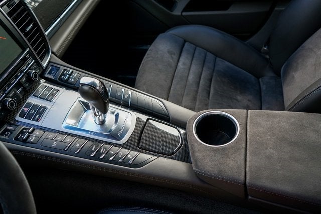 2015 Porsche Panamera GTS