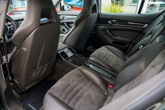 2015 Porsche Panamera GTS