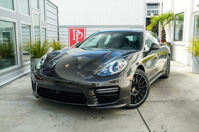 2015 Porsche Panamera GTS