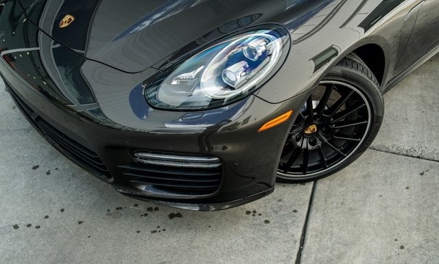 2015 Porsche Panamera GTS