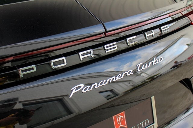 2017 Porsche Panamera Turbo