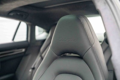 2018 Porsche Panamera Turbo