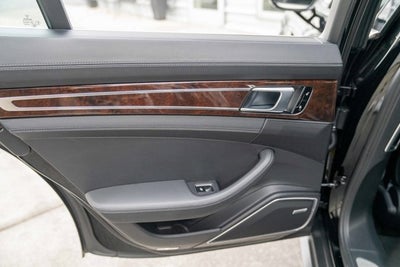 2018 Porsche Panamera Turbo