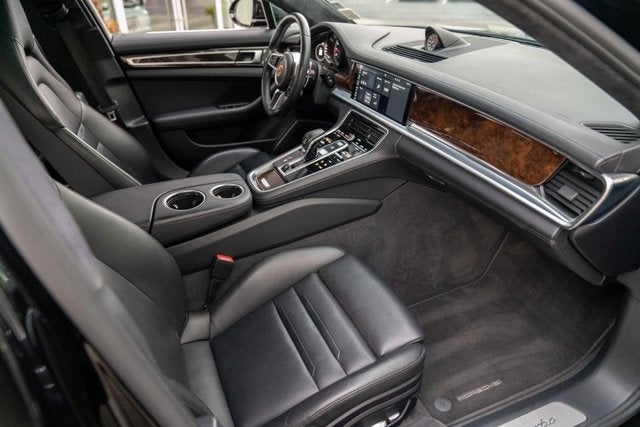 2018 Porsche Panamera Turbo