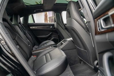 2018 Porsche Panamera Turbo