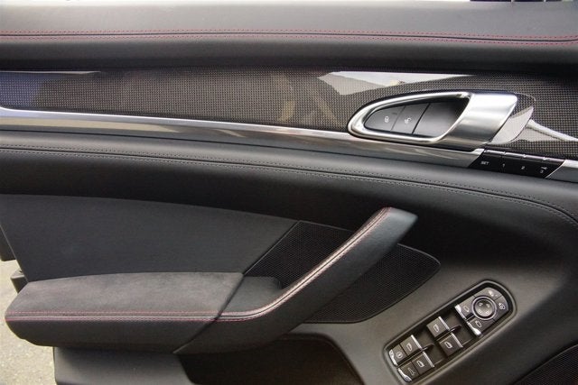 2013 Porsche Panamera GTS