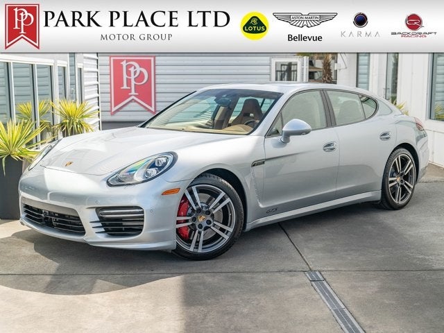 2015 Porsche Panamera GTS