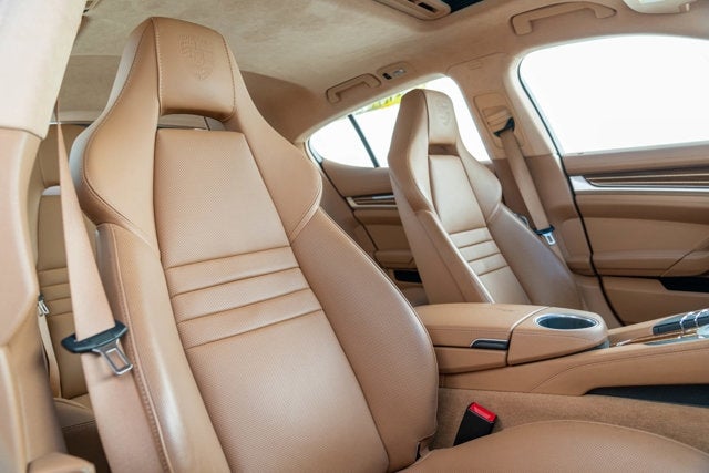 2015 Porsche Panamera GTS