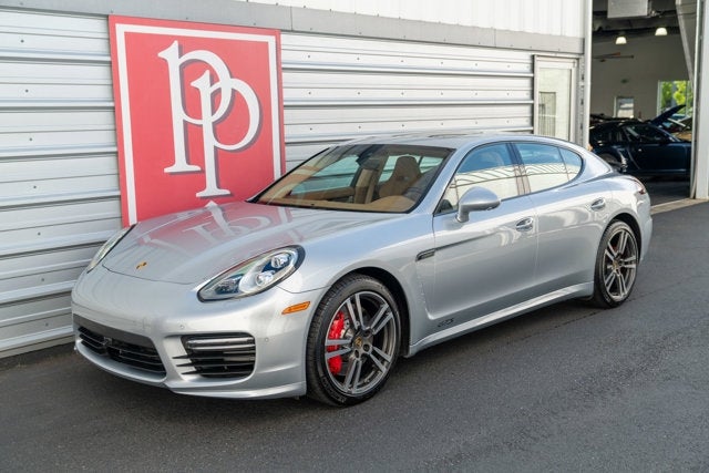 2015 Porsche Panamera GTS