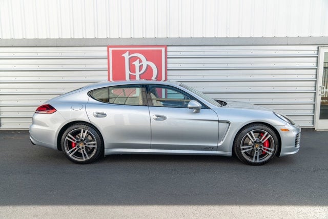 2015 Porsche Panamera GTS