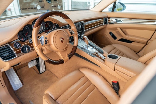 2015 Porsche Panamera GTS