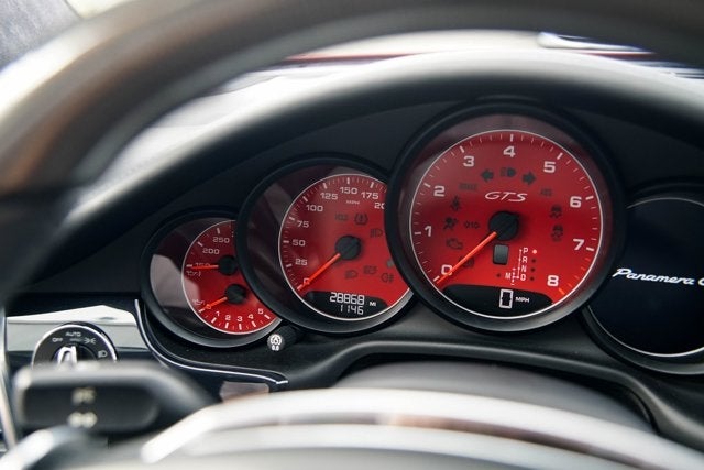 2015 Porsche Panamera GTS