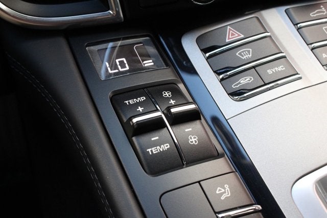 2015 Porsche Panamera GTS