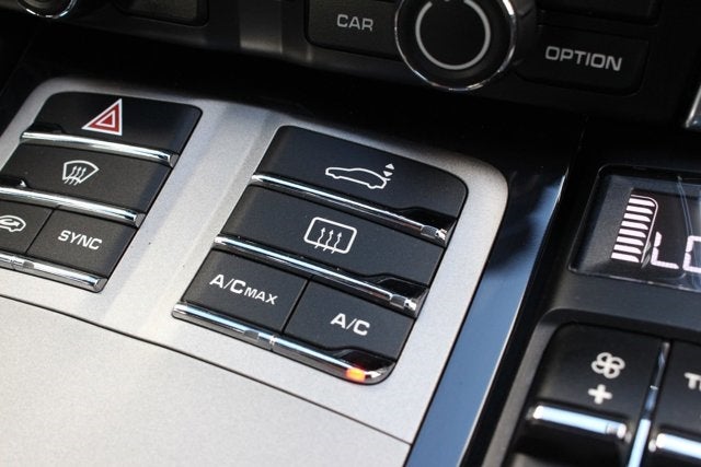 2015 Porsche Panamera GTS