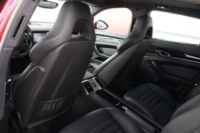 2015 Porsche Panamera GTS