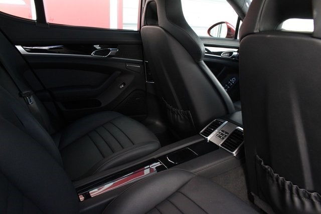 2015 Porsche Panamera GTS