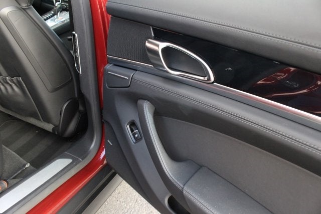 2015 Porsche Panamera GTS