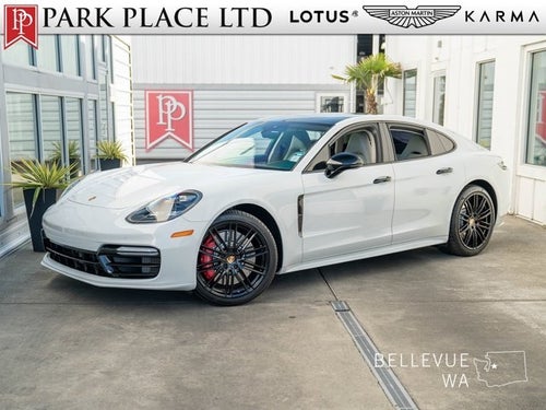 2018 Porsche Panamera Turbo