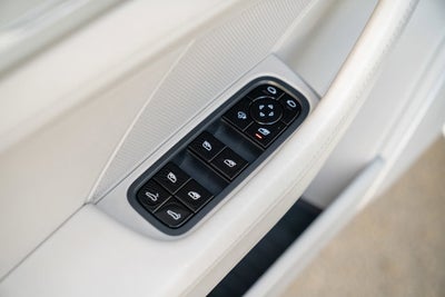 2018 Porsche Panamera Turbo